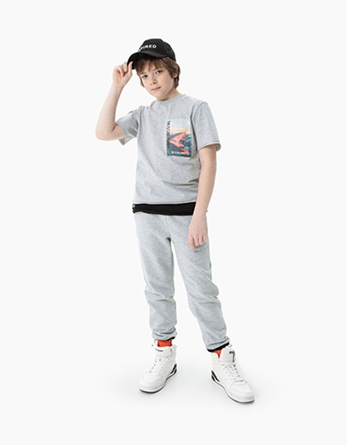 Купить брюки-джоггеры цвета серый меланж для мальчика Bellbimbo