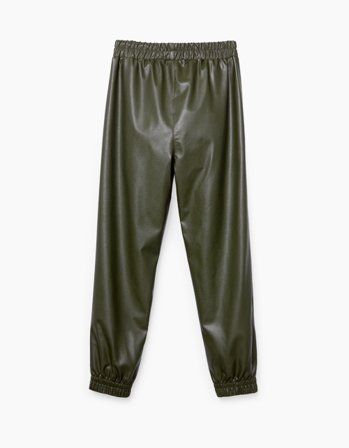 Джоггеры цвета хаки из экокожи Джоггеры цвета хаки из экокожи