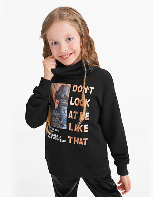 Свободный черный свитшот для девочки