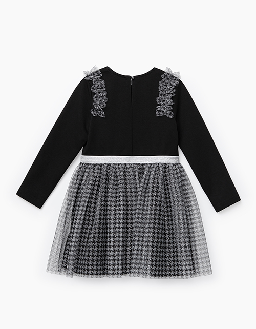 Черное нарядное платье с длинным рукавом