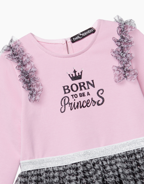 Светло-розовое нарядное платье с длинным рукавом