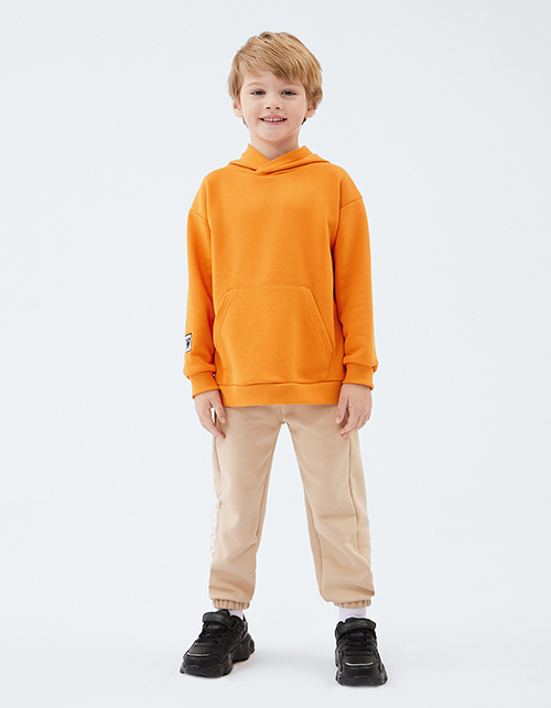 Оранжевое худи для мальчика