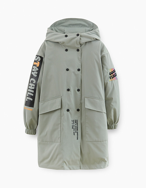 Весенняя куртка для девочки