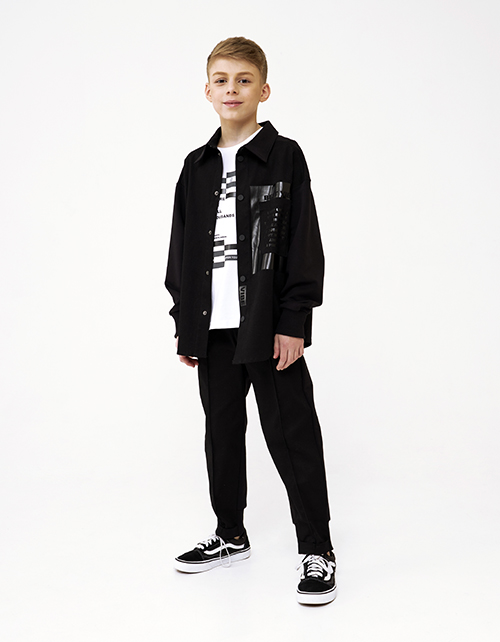 Чёрные брюки-джоггеры для мальчика