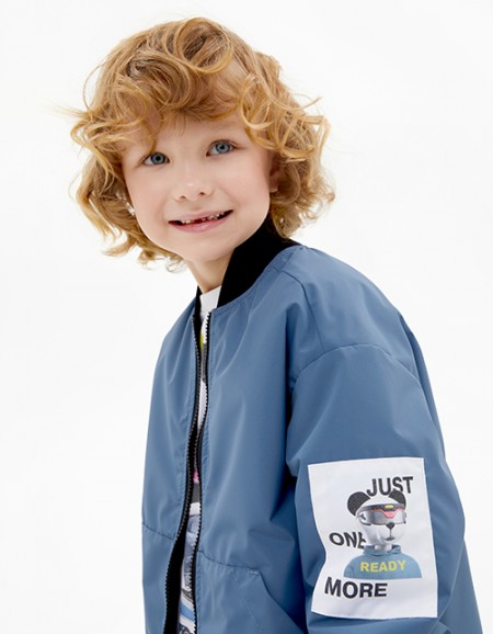 Двусторонний бомбер для мальчика