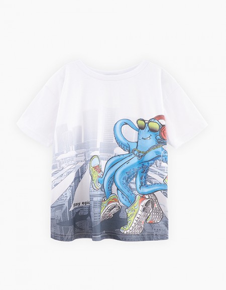 Белая футболка для мальчика