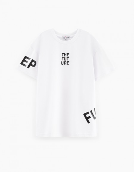 Белая футболка для мальчика