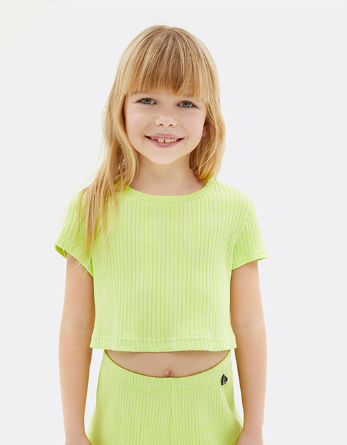 Топ сочного оттенка киберлайм для девочки