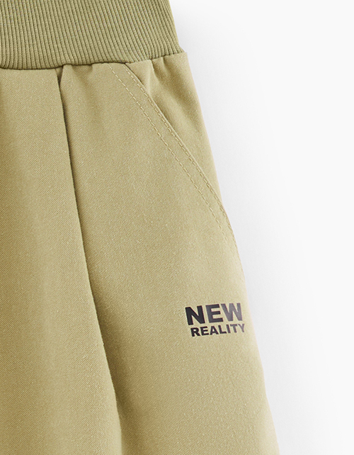 Шорты оттенка светлая олива для девочки