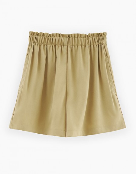 Светло-бежевые шорты для девочки