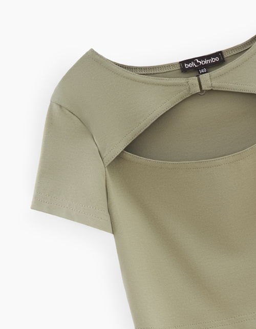 Стильный кроп-топ для девочки