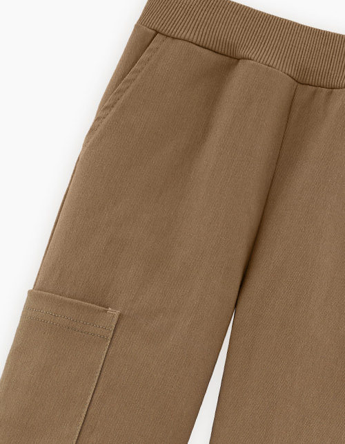 Брюки оттенка карамельный песок для мальчика