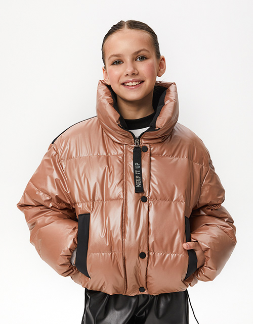 Укороченная осенняя куртка на синтепухе для девочки