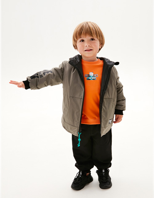 Чёрные брюки-джоггеры для мальчика