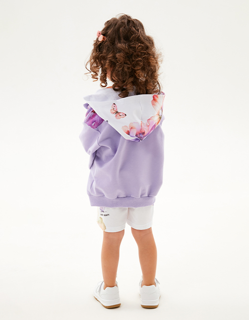 Яркие шорты для девочки