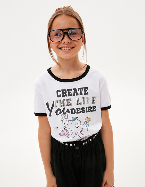 Белая футболка для девочки