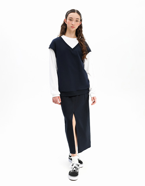 Тёмно-синий джемпер-обманка для девочки