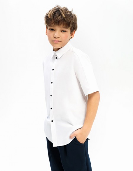 Белая рубашка с коротким рукавом для мальчика