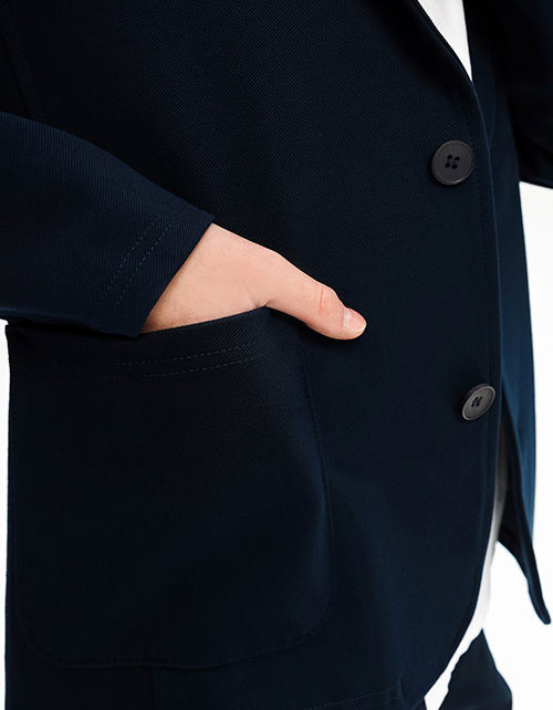 Тёмно-синий пиджак для мальчика