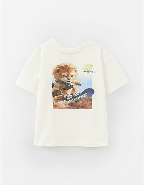 Дизайнерская футболка для мальчика