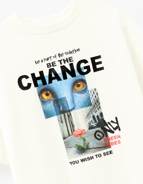 Дизайнерская футболка для девочки