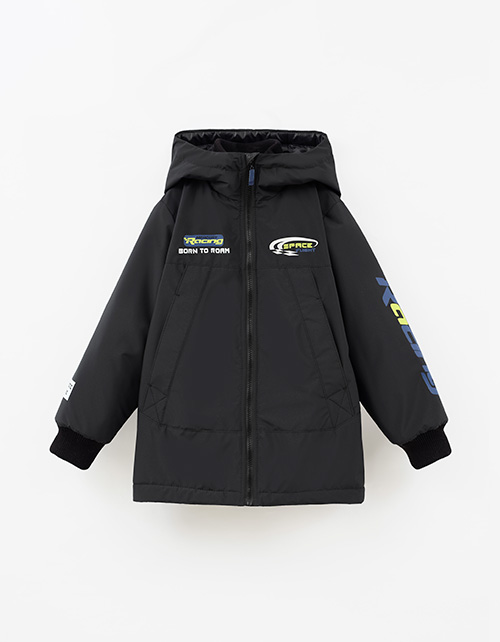 Чёрная осенняя куртка для мальчика