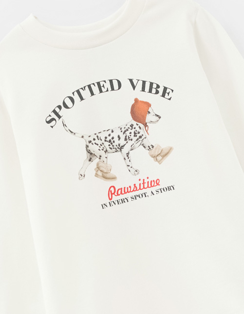 Молочный лонгслив для девочки