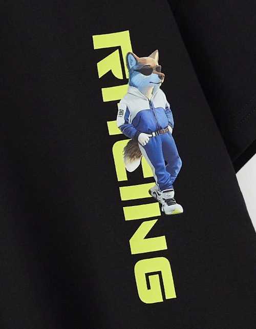 Дизайнерская футболка для мальчика