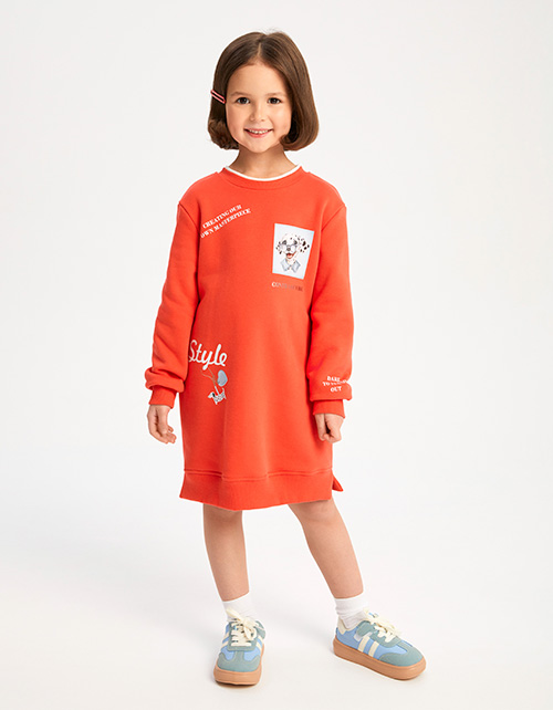 Яркое платье для девочки