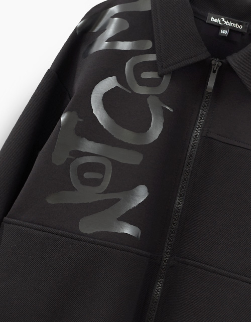 Стильный чёрный жакет для мальчика