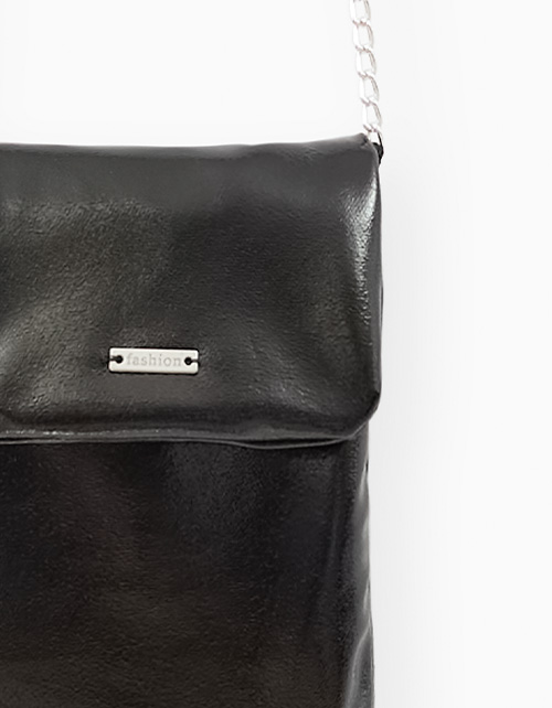 Стильная чёрная сумка из эко-кожи для девочки