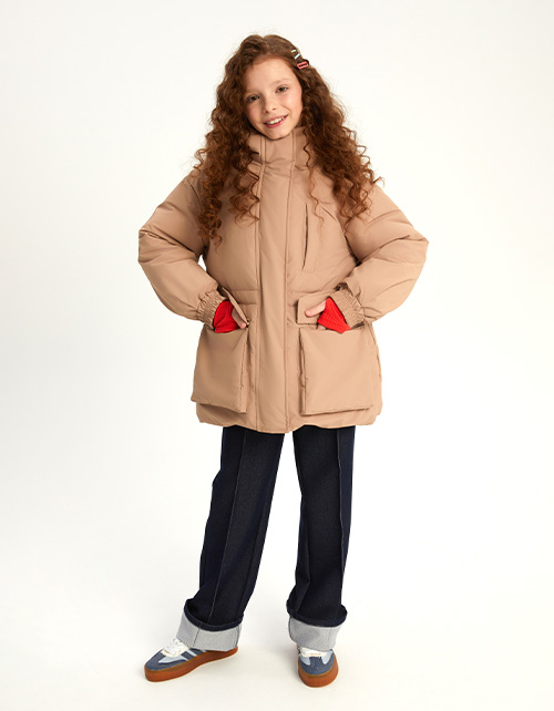 Бежевая зимняя куртка для девочки
