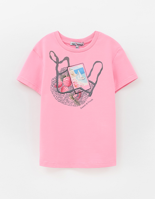 Дизайнерская футболка для девочки