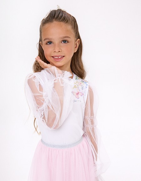 Укороченная белая блузка с воздушными рукавами для девочки