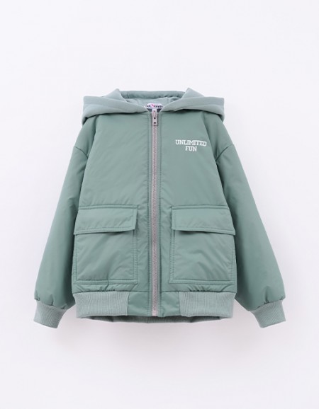 Весенняя куртка для мальчика