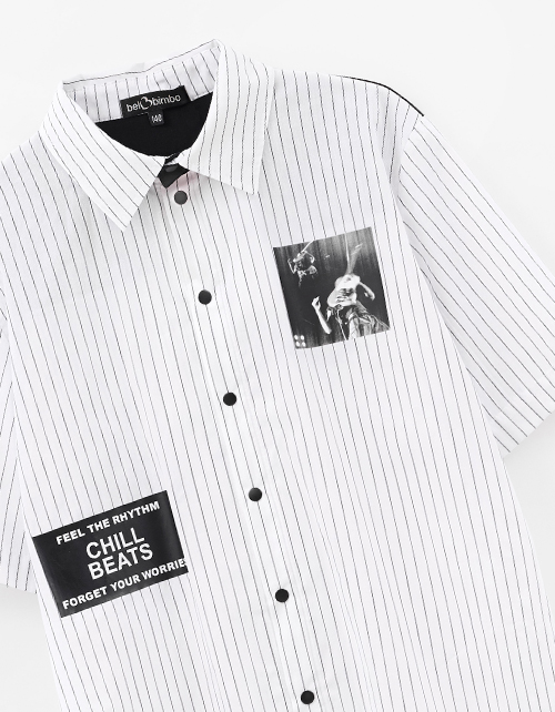 Стильная рубашка в полоску для мальчика