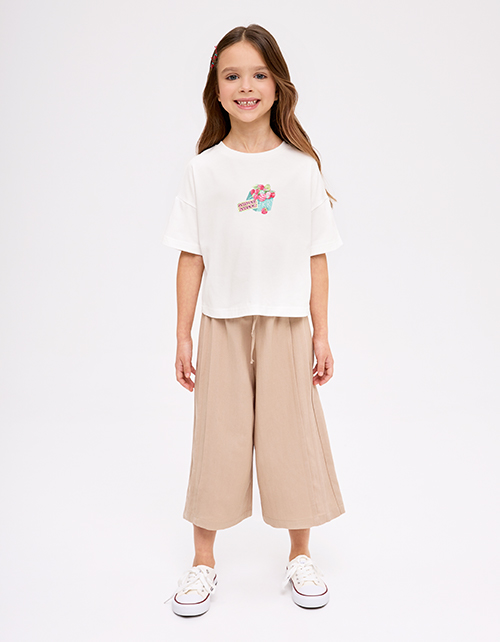 Молочный укороченный топ для девочки Молочный укороченный топ для девочки