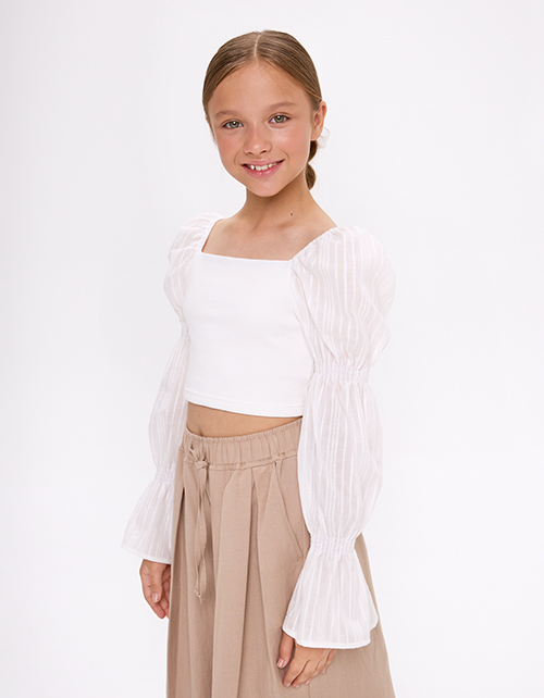 Укороченная молочная блузка для девочки Укороченная молочная блузка для девочки