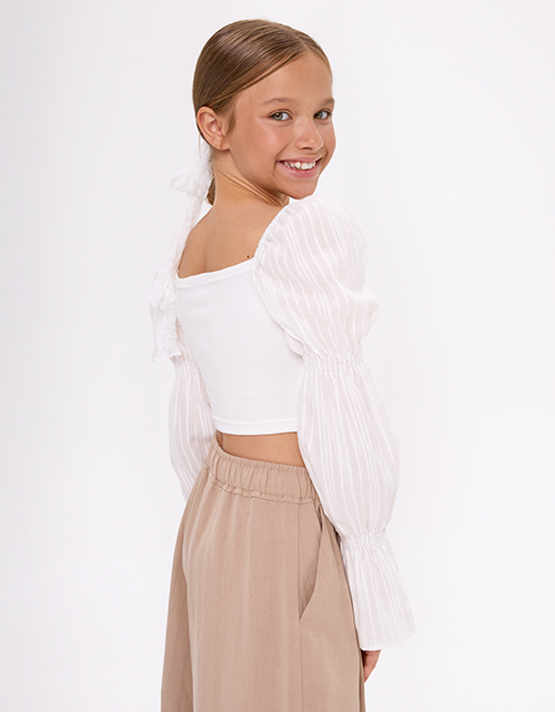 Укороченная молочная блузка для девочки Укороченная молочная блузка для девочки