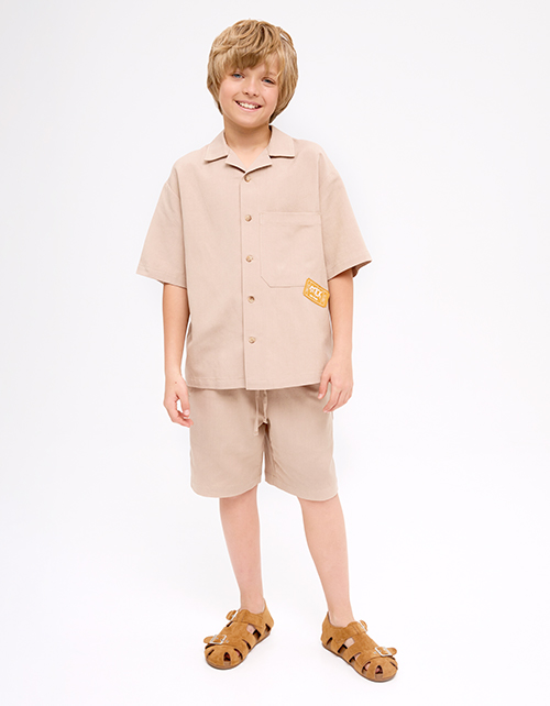 Льняная рубашка с коротким рукавом для мальчика Льняная рубашка с коротким рукавом для мальчика
