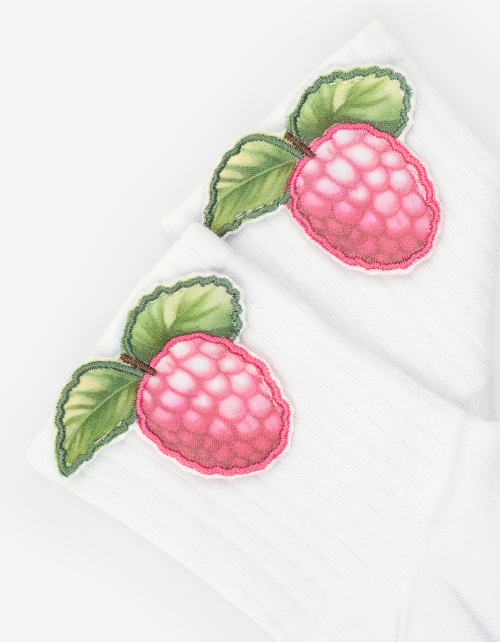 Белые носки с малиной для девочки Белые носки с малиной для девочки