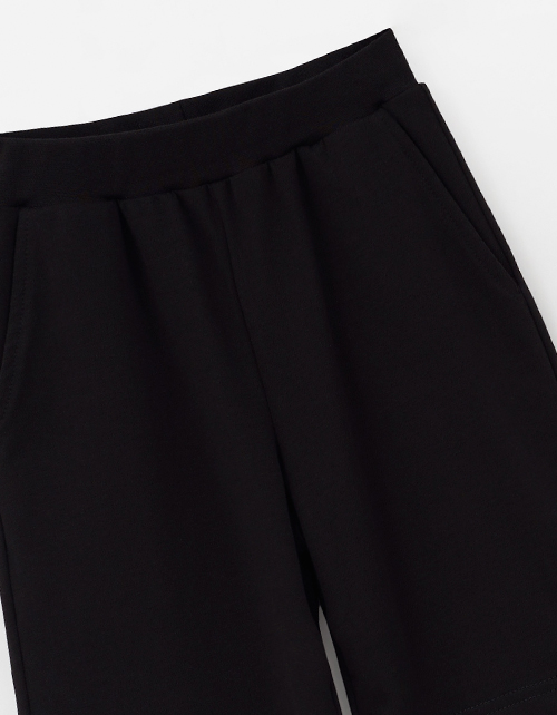 Чёрные шорты-бермуды для мальчика Чёрные шорты-бермуды для мальчика