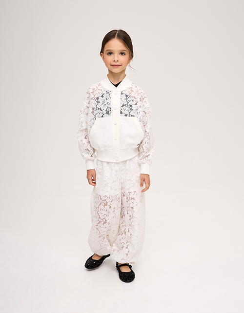 Ажурные брюки-джоггеры для девочки